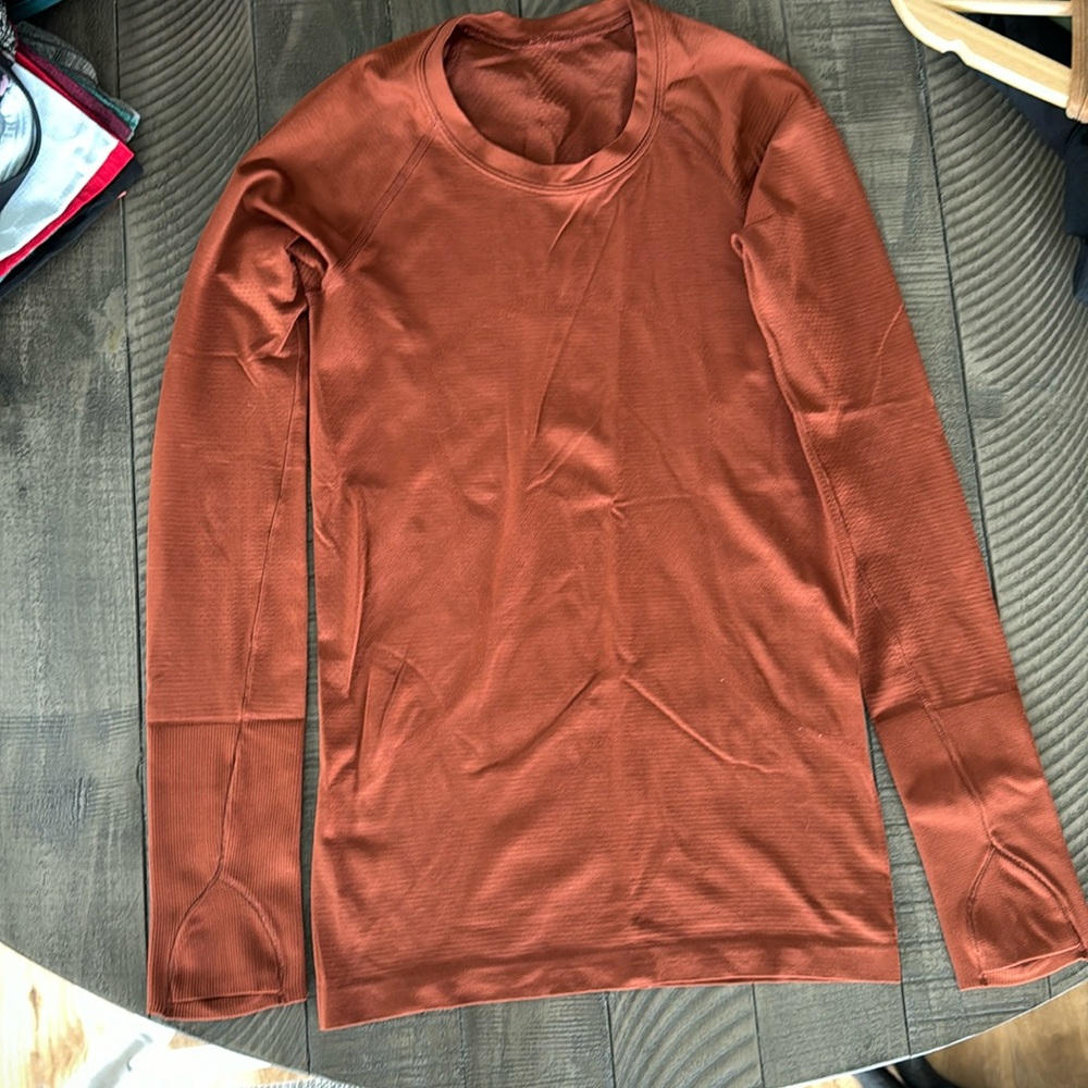 Lululemon long sleeve